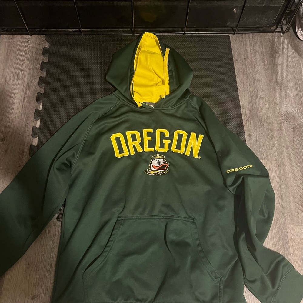Oregon ducks hoodie size medium